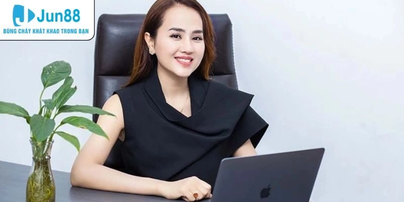 Tác giả Jun88 Mai Linh là ai?